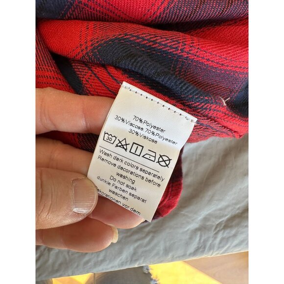 NWT Pj Paul Jones mens Red Black Flannel XL long sleeve button up Polyester plai - Picture 5 of 8